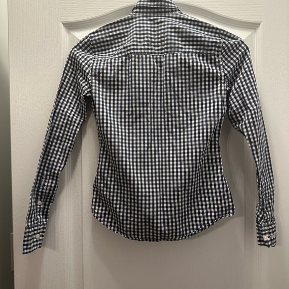 Abercrombie Kids Girl’s Small Button Down
Navy Blue/White Check - Picture 4 of 5